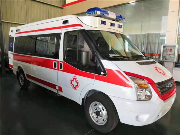 定西县福特V362救护车