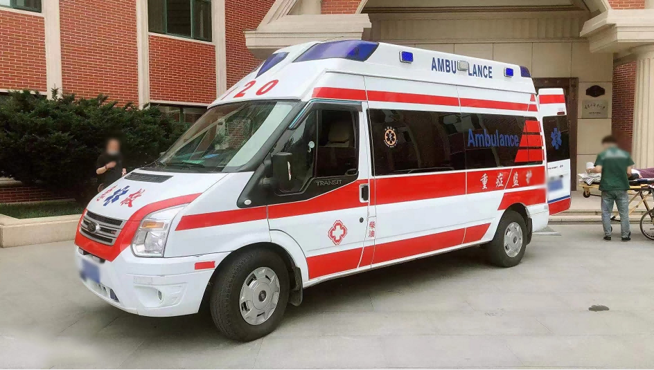 定西县重症监护救护车